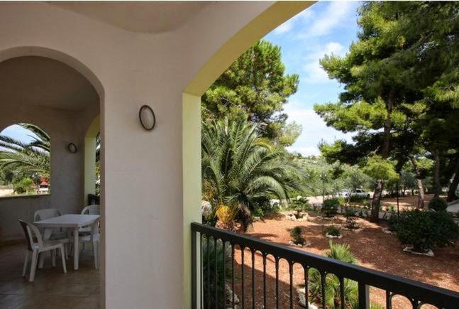Residence Villa Candida Vieste Bagian luar foto